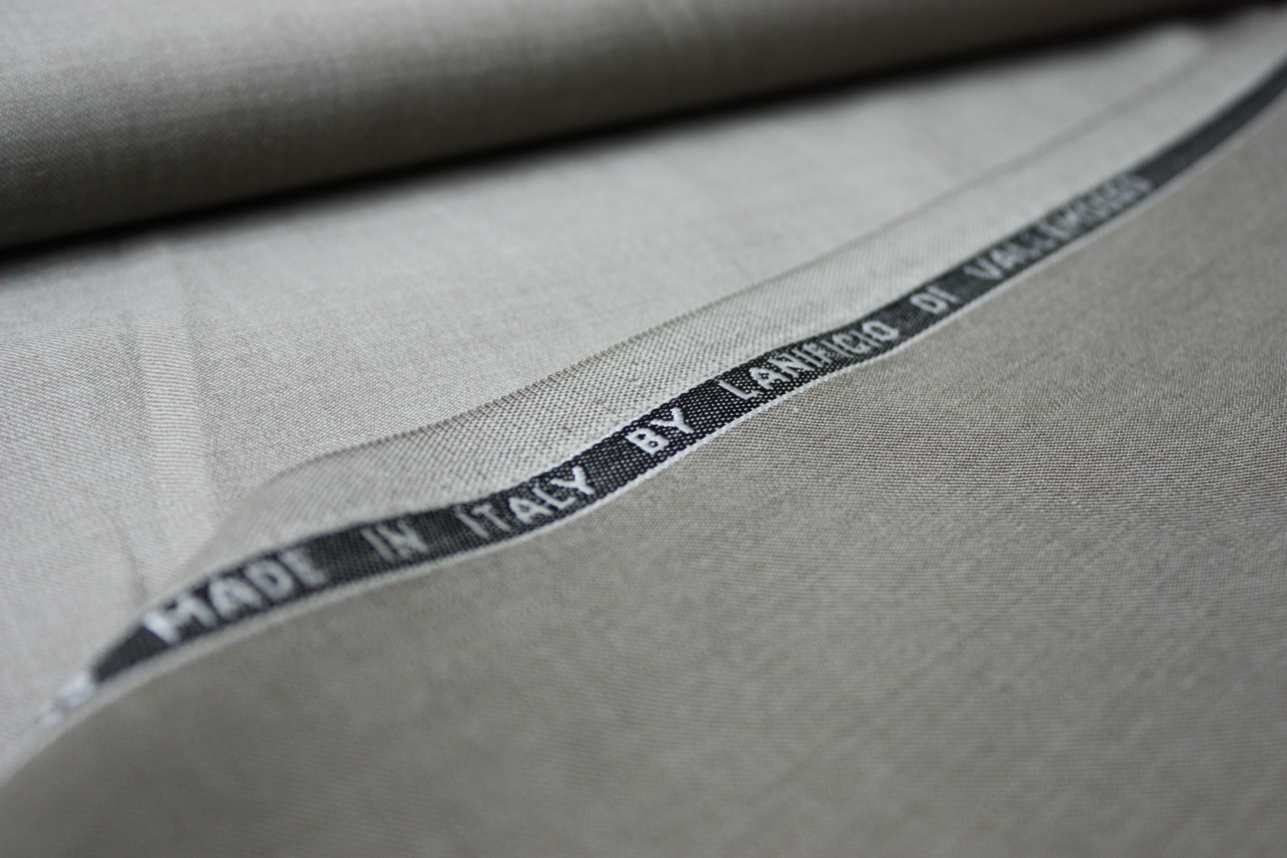 Italian suiting cloth — Made in Italy by Lanerossi
